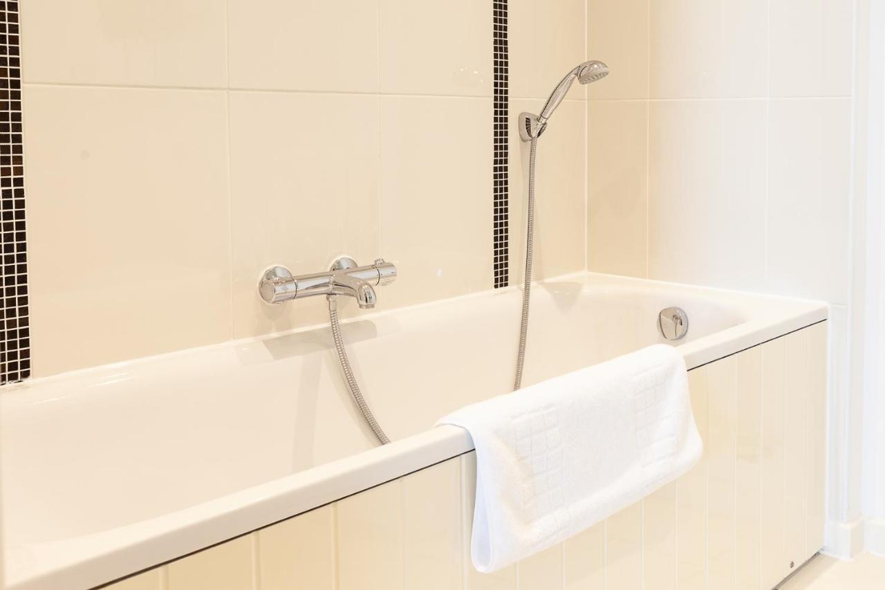 2 Bedroom 2 Bathroom Apartment In Central Milton Keynes With Free Parking And Smart Tv - Contractors, Relocation, Business Travellers Exterior foto