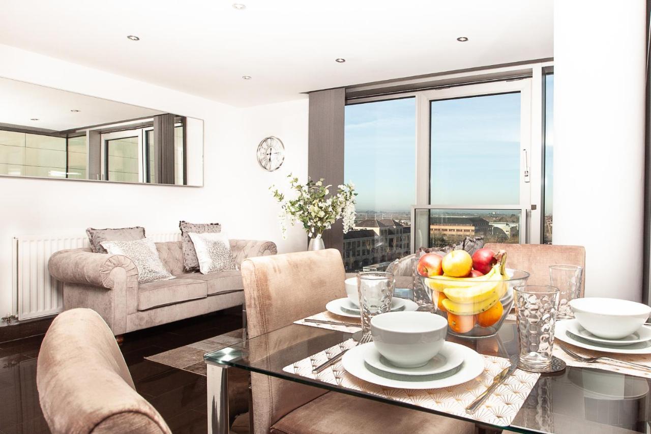 2 Bedroom 2 Bathroom Apartment In Central Milton Keynes With Free Parking And Smart Tv - Contractors, Relocation, Business Travellers Exterior foto